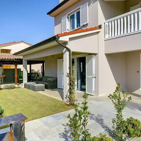 Villa Casa Loborika